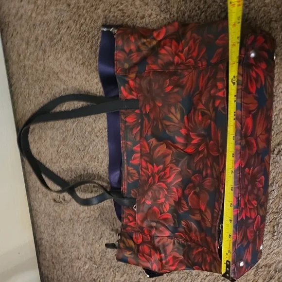 Patricia Nash Red and Black Floral Shoulder Bag with Navy Strap - Picture 14 of 15